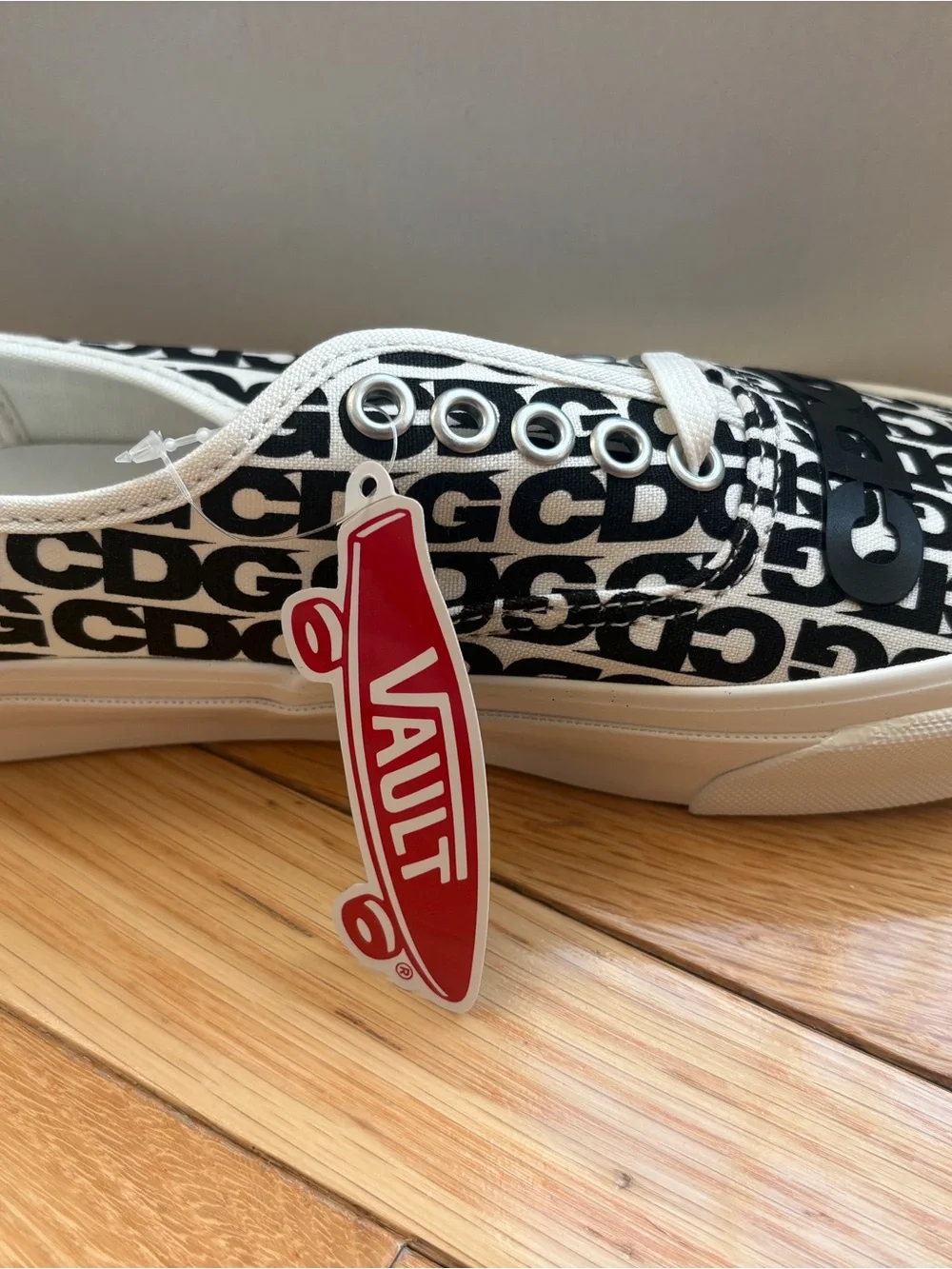 Vans OTW Authentic 44 CDG Comme des Garçons White Black Men 6.5/Women 8 NEW